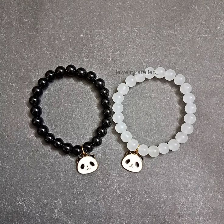 Lush and Loop Beaded Bracelet – Handcrafted Elegance for Everyday Style