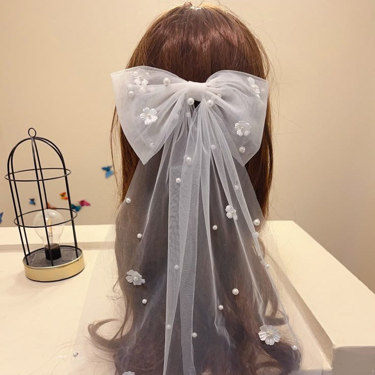 The Dreamy Tulle Veil Bow Clip with pearls__Lush and loop